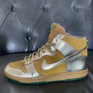 Nike Dunk High Pro SB 'Lucky'